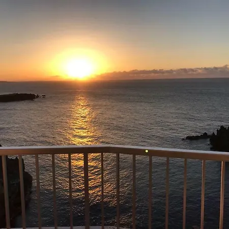Monisunset